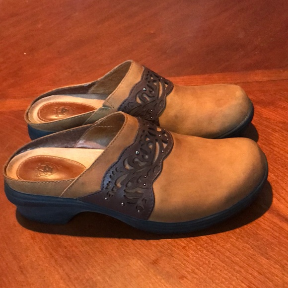 Ariat tan brown leather clogs shoes size 7.5B - Picture 1 of 14